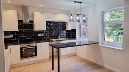 3 bedroom Terraced House for sale in Gannet Lane, Wellingborough