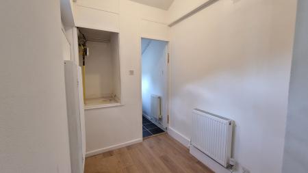 3 bedroom Terraced House for sale in Gannet Lane, Wellingborough