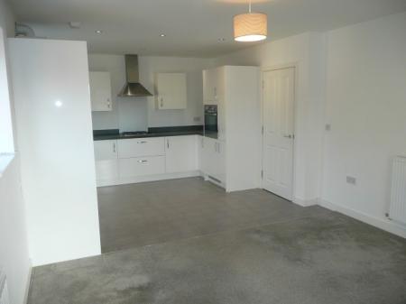 2 bedroom Flat to let in Waterside Road, Wellingborough, NN8