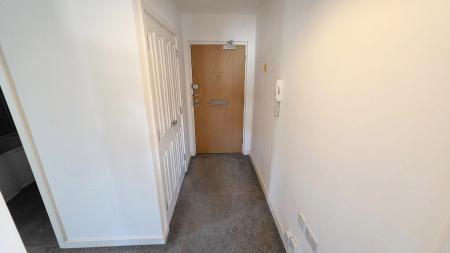 2 bedroom Flat to let in Waterside Road, Wellingborough, NN8