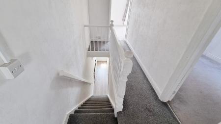 3 bedroom Terraced House to let in York Road, Wellingborough, NN8