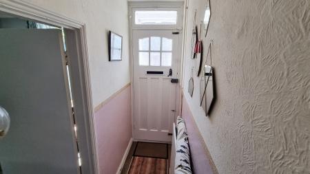 2 bedroom Terraced House to let in Winstanley Road, Wellingborough, NN8