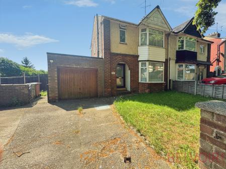 3 bedroom Semi-detached house for sale in Finedon Road, Wellingborough