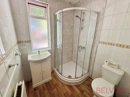 3 bedroom Semi-detached house for sale in Finedon Road, Wellingborough