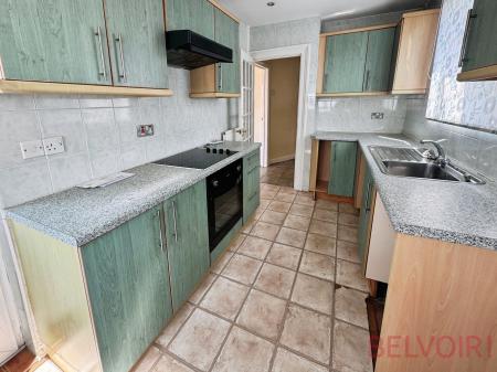 3 bedroom Semi-detached house for sale in Finedon Road, Wellingborough