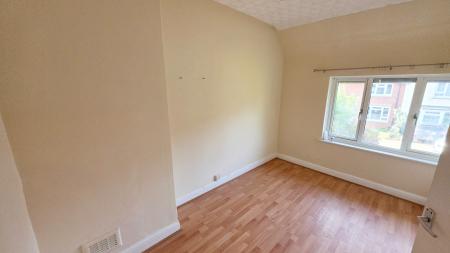 3 bedroom Semi-detached house to let in Priory Road, Wellingborough, NN8