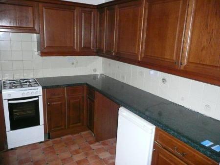 3 bedroom Semi-detached house to let in Priory Road, Wellingborough, NN8
