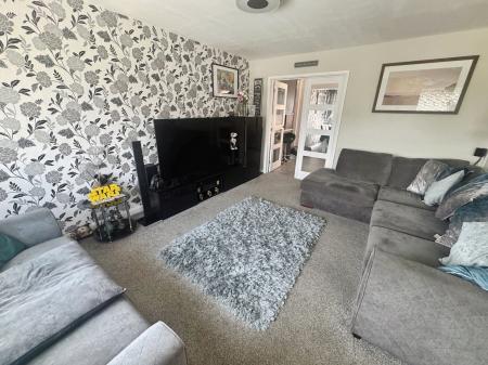 3 bedroom Semi-detached house for sale in Torrington Crescent, Wellingborough, NN8