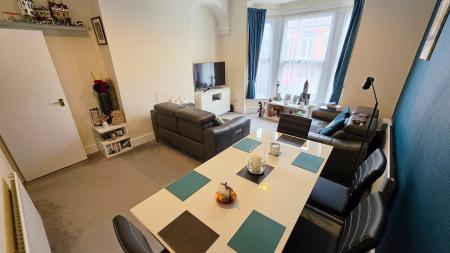 1 bedroom Flat to let in Ranelagh Road, Wellingborough, NN8