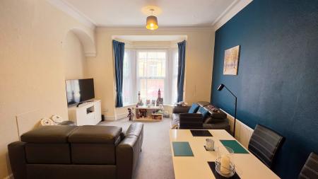 1 bedroom Flat to let in Ranelagh Road, Wellingborough, NN8