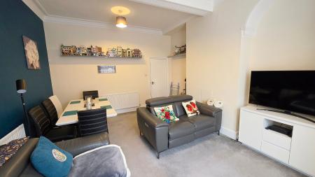 1 bedroom Flat to let in Ranelagh Road, Wellingborough, NN8