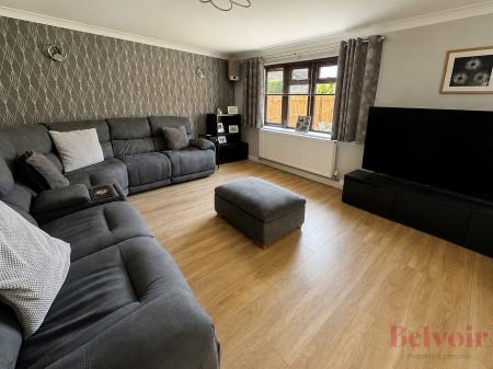 4 bedroom Detached house for sale in Humber Gardens, Wellingborough