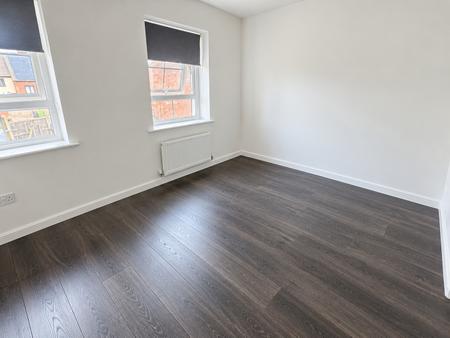 2 bedroom Terraced House for sale in Talbot Road North, Wellingborough