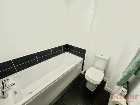 2 bedroom Terraced House for sale in Talbot Road North, Wellingborough