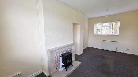 3 bedroom Terraced House to let in Hardwick Road, Little Harrowden, NN9