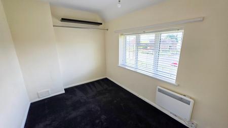 3 bedroom Terraced House to let in Hardwick Road, Little Harrowden, NN9