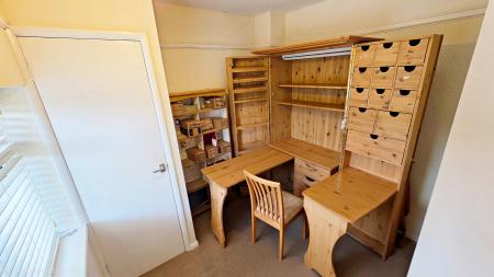 3 bedroom Terraced House to let in Hardwick Road, Little Harrowden, NN9