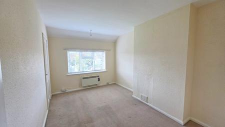3 bedroom Terraced House to let in Hardwick Road, Little Harrowden, NN9
