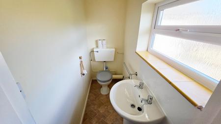 3 bedroom Terraced House to let in Hardwick Road, Little Harrowden, NN9