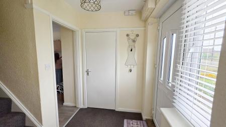 3 bedroom Terraced House to let in Hardwick Road, Little Harrowden, NN9