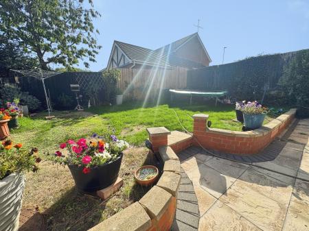 4 bedroom Detached house for sale in Haddon Close, Wellingborough