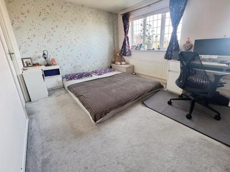 4 bedroom Detached house for sale in Haddon Close, Wellingborough