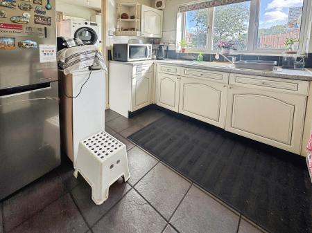 4 bedroom Detached house for sale in Haddon Close, Wellingborough