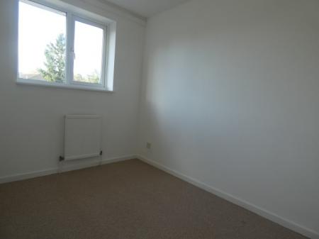 2 bedroom Semi-detached house to let in Lilley Terrace, Irthlingborough, NN9
