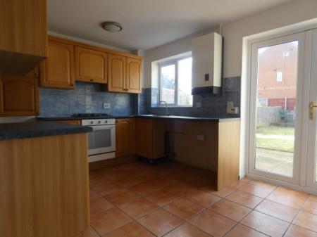 2 bedroom Semi-detached house to let in Lilley Terrace, Irthlingborough, NN9