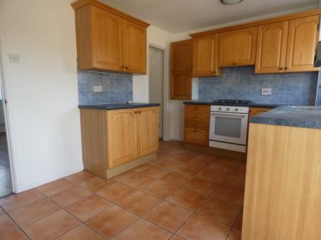 2 bedroom Semi-detached house to let in Lilley Terrace, Irthlingborough, NN9