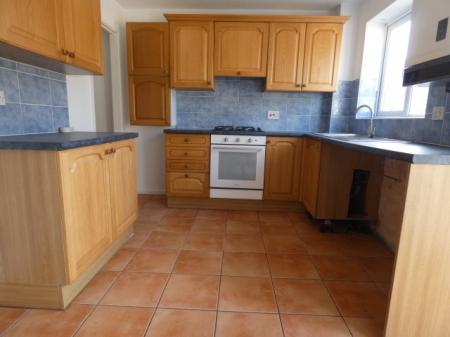 2 bedroom Semi-detached house to let in Lilley Terrace, Irthlingborough, NN9