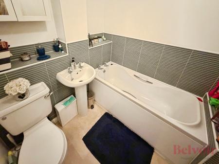 3 bedroom Town house for sale in John Lea Way, Wellingborough