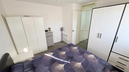 1 bedroom Cluster house to let in Senwick Drive, Wellingborough, NN8