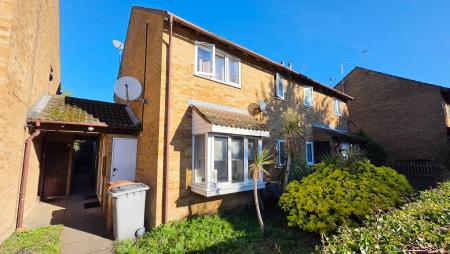 Senwick Drive, Wellingborough, NN8