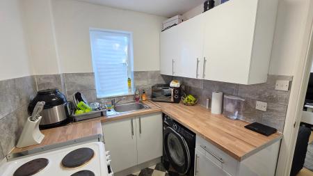 1 bedroom Cluster house to let in Senwick Drive, Wellingborough, NN8