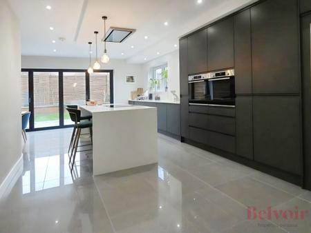 4 bedroom Detached house to let in Hayway, Rushden, NN10