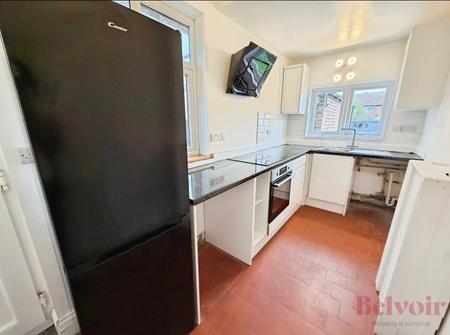 3 bedroom Semi-detached house to let in Second Avenue, Wellingborough