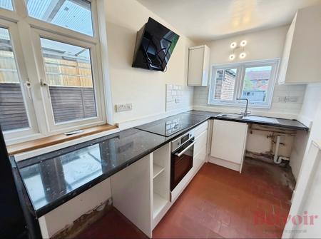 3 bedroom Semi-detached house to let in Second Avenue, Wellingborough