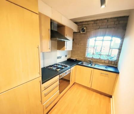 2 bedroom Flat to let in The Brewhouse, Castle Brewery, Newark, NG24
