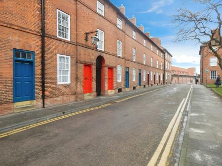 Wilson Street, Newark, NG24