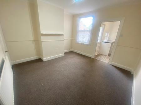 2 bedroom Terraced House to let in Nicholson Street, Newark, NG24