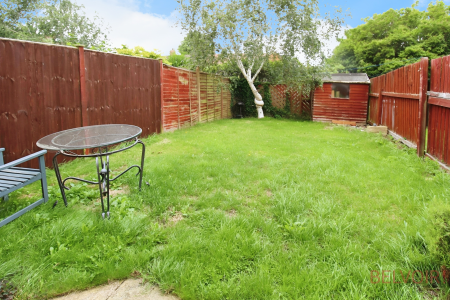 2 bedroom Semi-detached house to let in De Caldwell Drive, Newark, NG24