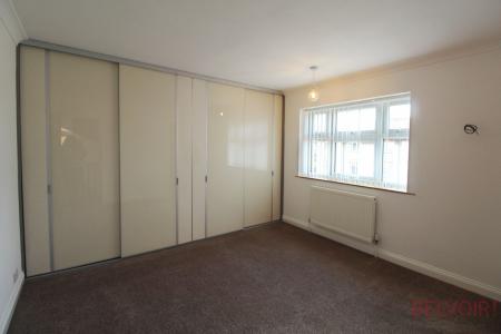 3 bedroom Detached house to let in Massey Street, Newark, NG24