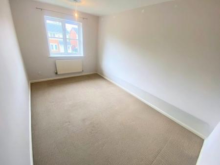 3 bedroom Semi-detached house to let in Wheatsheaf Ave, Newark, NG24