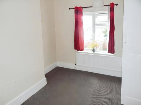 3 bedroom Terraced House to let in Bowbridge Road, Newark, NG24