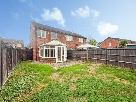 3 bedroom Semi-detached house to let in De Caldwell Drive, Newark, NG24