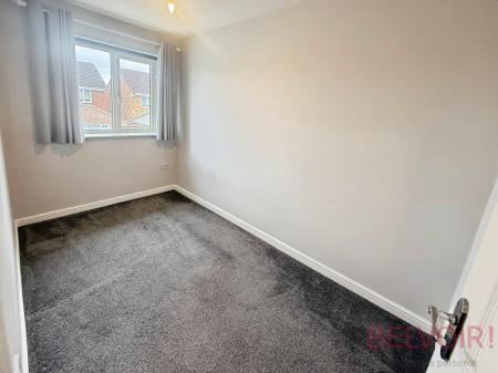 3 bedroom Semi-detached house to let in De Caldwell Drive, Newark, NG24