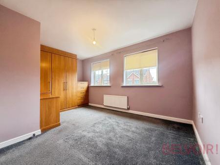 3 bedroom Semi-detached house to let in De Caldwell Drive, Newark, NG24