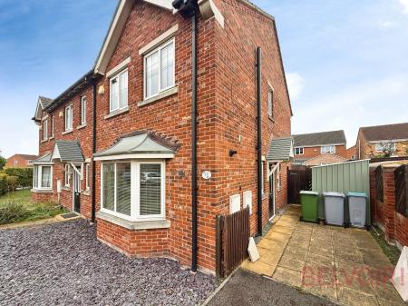 3 bedroom Semi-detached house to let in De Caldwell Drive, Newark, NG24