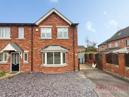De Caldwell Drive, Newark, NG24